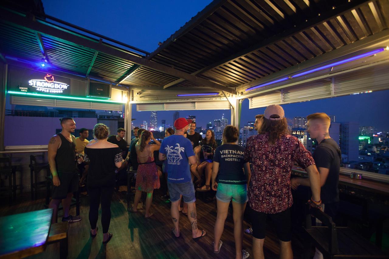 Vietnam Backpacker Hostels - Saigon Хошимин Екстериор снимка