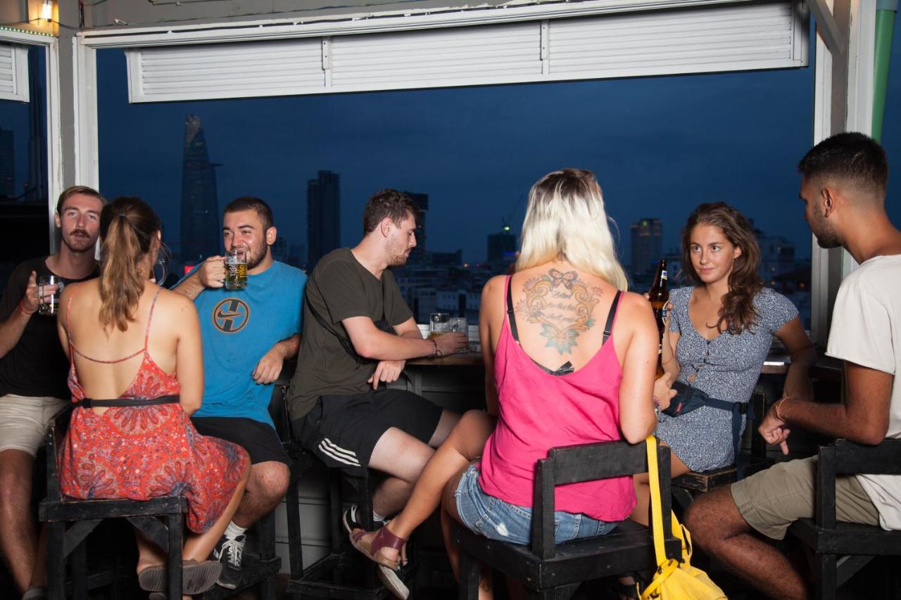 Vietnam Backpacker Hostels - Saigon Хошимин Екстериор снимка