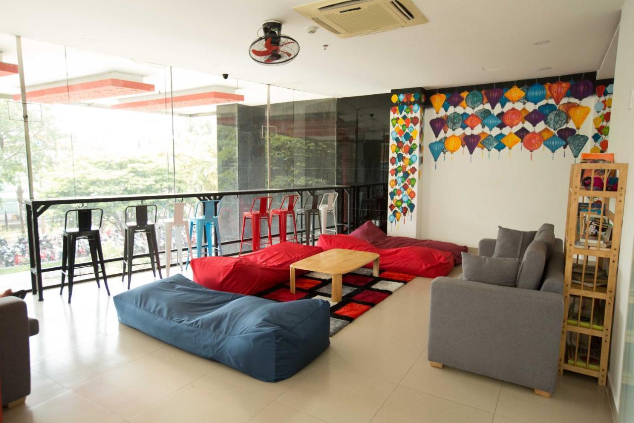 Vietnam Backpacker Hostels - Saigon Хошимин Екстериор снимка
