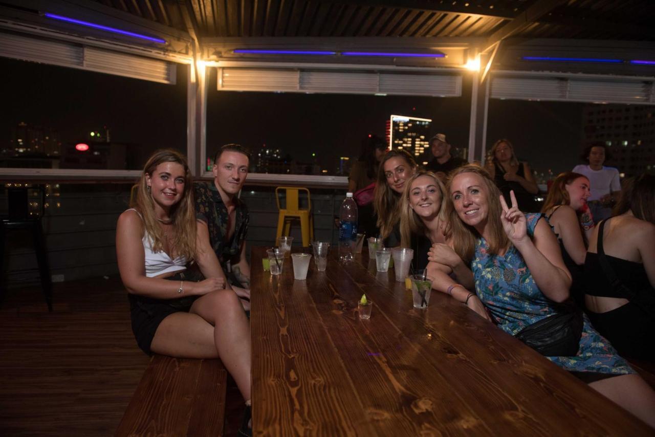 Vietnam Backpacker Hostels - Saigon Хошимин Екстериор снимка
