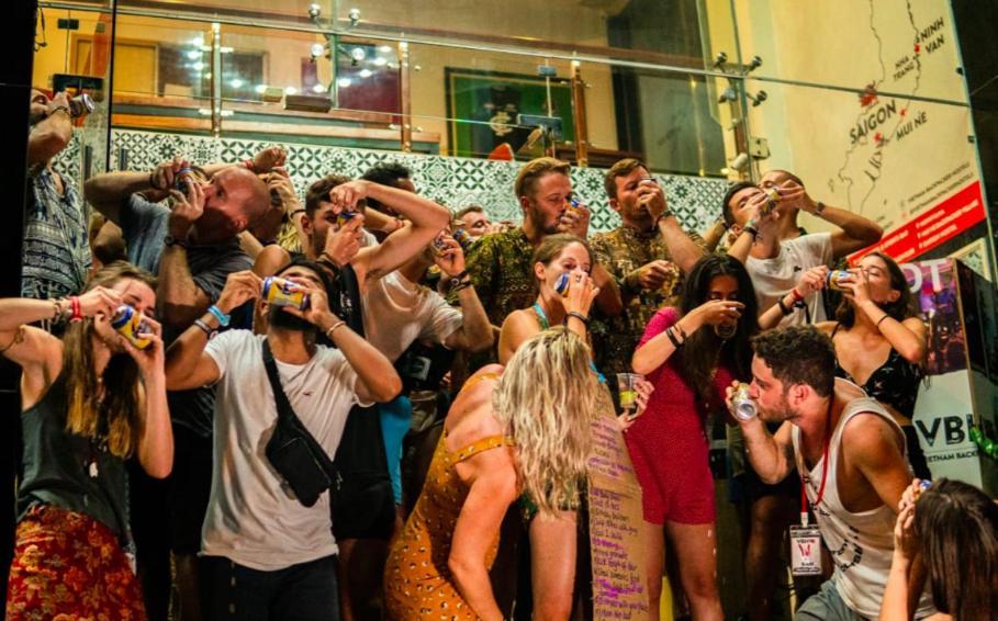 Vietnam Backpacker Hostels - Saigon Хошимин Екстериор снимка