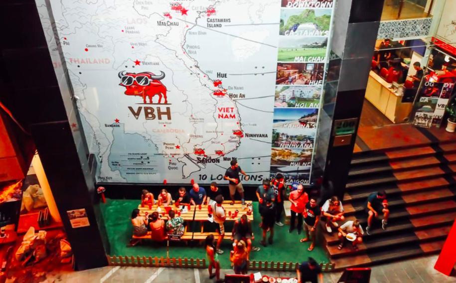 Vietnam Backpacker Hostels - Saigon Хошимин Екстериор снимка