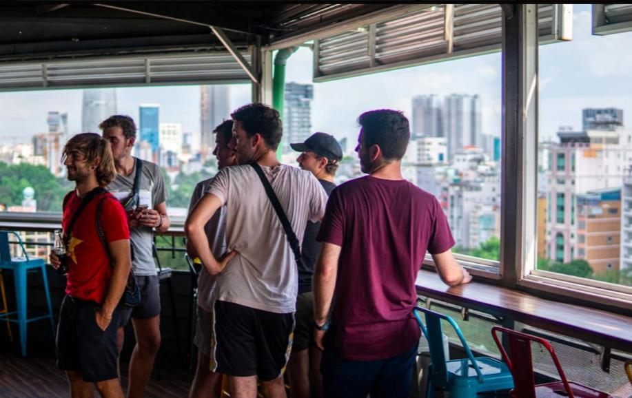 Vietnam Backpacker Hostels - Saigon Хошимин Екстериор снимка